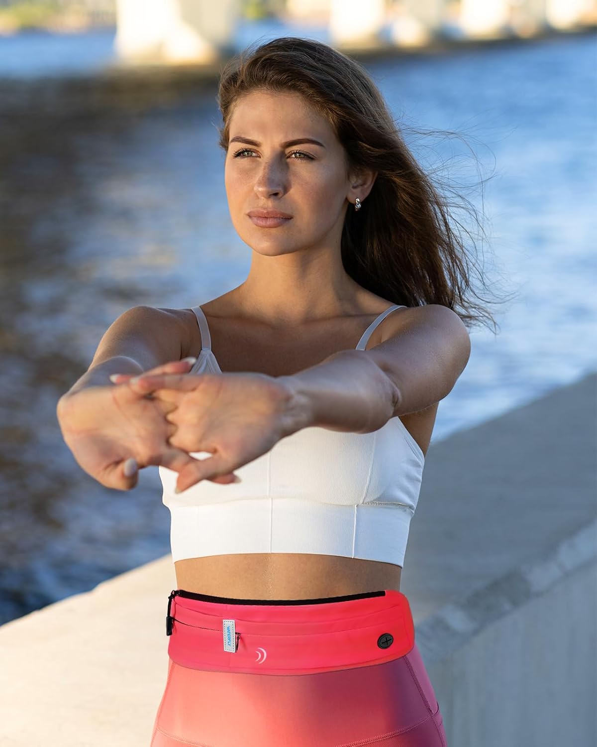 WATERFLY Running Belt Fanny Pack: Runner Marathon Jogging Waist Pack Sport Workout Exercise Fitness Phone Holder Belt for Men Women Jogger Slim Waist Bag Black