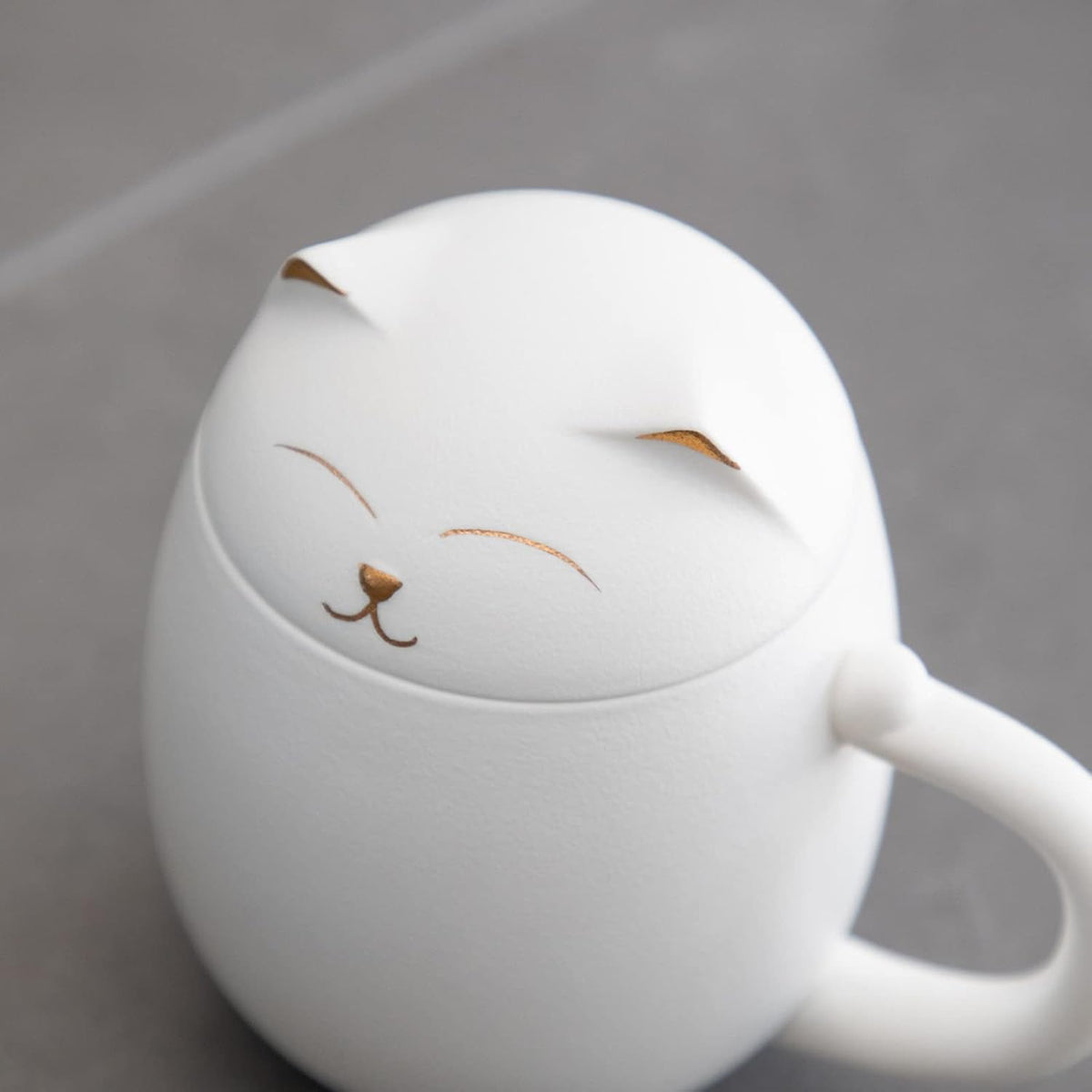 Black Cat Ceramic Tea Mug 13.5oz with Infuser and Lid, Black | Cat Lover & Cat Mom Birthday Gift for Women, Perfect for Loose Leaf Tea, Tea Strainer Cup for Home & Office Use