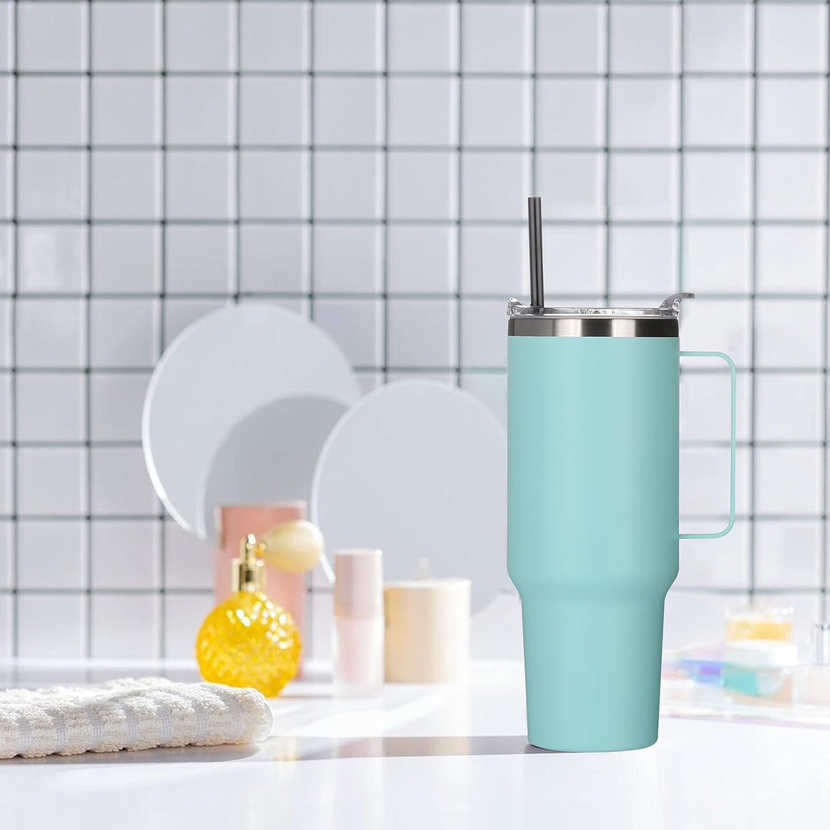 40 oz Stainless Steel Tumbler with Handle, Vacuum Insulated Tumblers Bulk, Reusable Double Wall Travel Coffee Mug, Durable Powder Coated Water Bottle(White, 1)