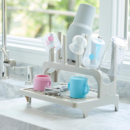 Gray Space Saving Drying Rack with Silicone Mat