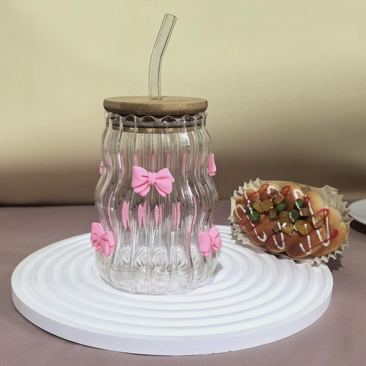 Aesthetic Glass Cups With Lids and Straws, Clear glass Cups With Pink Bow Iced Coffee Cup Decor, Iced Coffee Cups With Lids Reusable, Tumbler With Handle for Home Or Office Use (Pink-1pc)