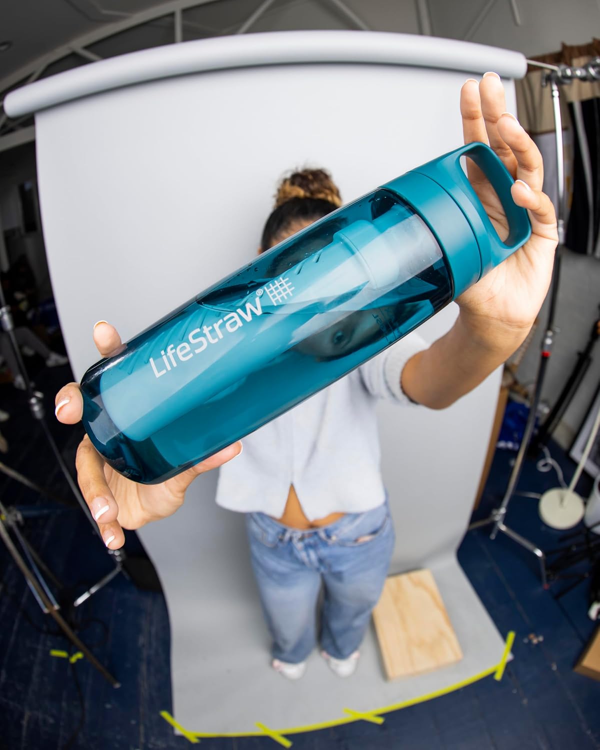 Go Series – BPA-Free Water Filter Bottle for Travel and Everyday use removes Bacteria, parasites and microplastics, Improves Taste, 22oz; Clear