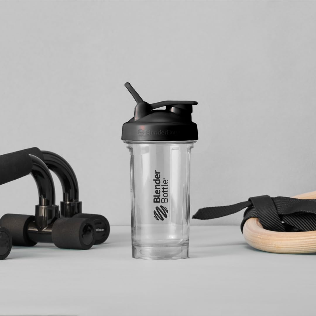 BlenderBottle Shaker Bottle Pro Series Perfect for Protein Shakes and Pre Workout, 24-Ounce, Black