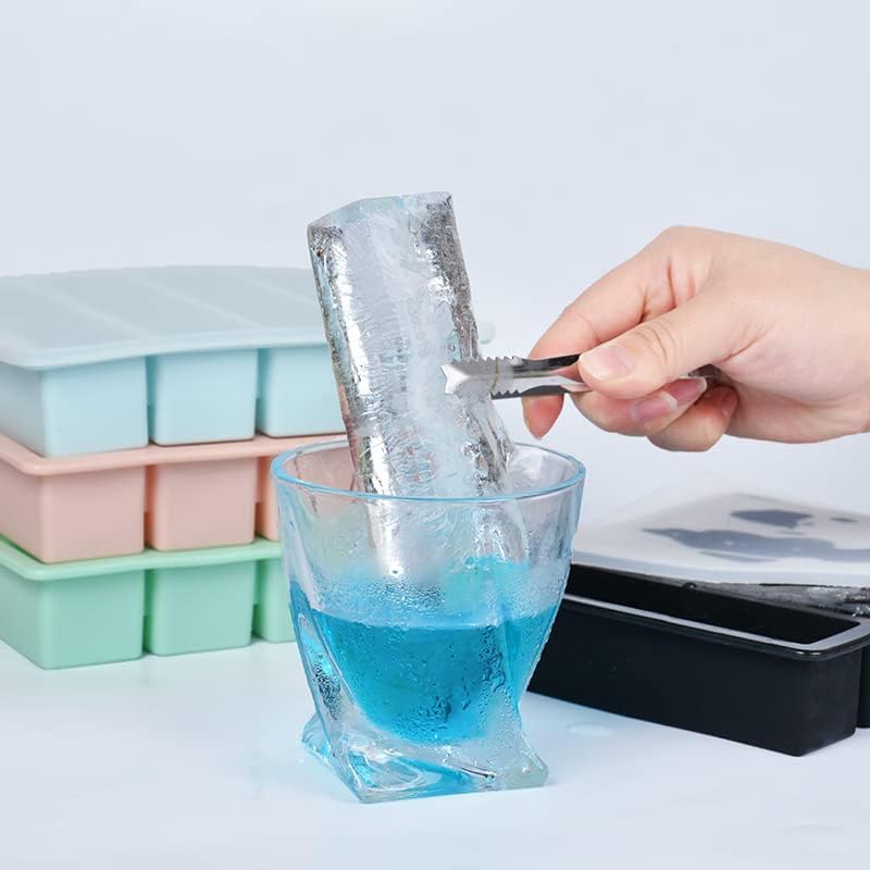 2-Piece Silicone Ice Tray Set, suitable for whiskey, cocktails, or butter molds. Freezer molds with dust covers, easy to unmold and clean, reusable.