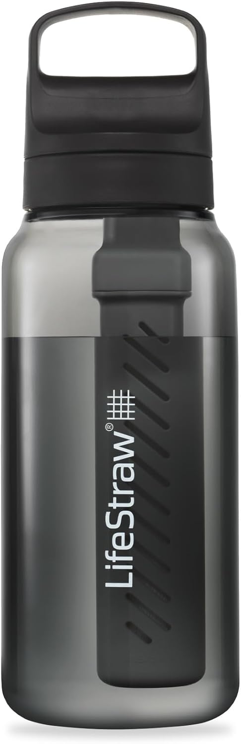 LifeStraw Go Series – BPA-Free Water Filter Bottle for Travel and Everyday use removes Bacteria, parasites and microplastics, Improves Taste, 22oz; Clear