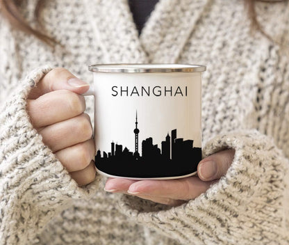 11oz. Tourist Travel Souvenir Stainless Steel Campfire Coffee Mug Gift, London Skyline, 1-Pack, Enamel Camping Cup Christmas Birthday Study Abroad Graduation, Includes Gift Box