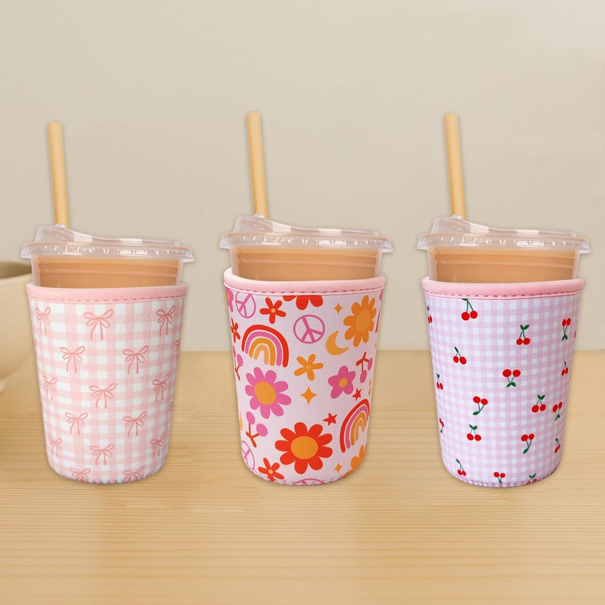 Reusable Insulated Neoprene Iced Coffee Cup Sleeve, Durable Drink Sleeve for Cold Beverages, Beverage Holder for Iced Coffee (Floral Checkers)