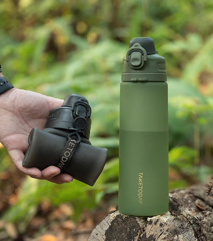 Collapsible Water Bottles 21oz (600mL), Foldable Platinum Silicone Travel Water Bottle with Straw & Carry Strap, Leak-Resistant Screw Lid, Wide Mouth, BPA-Free for Hiking, Camping, Travel