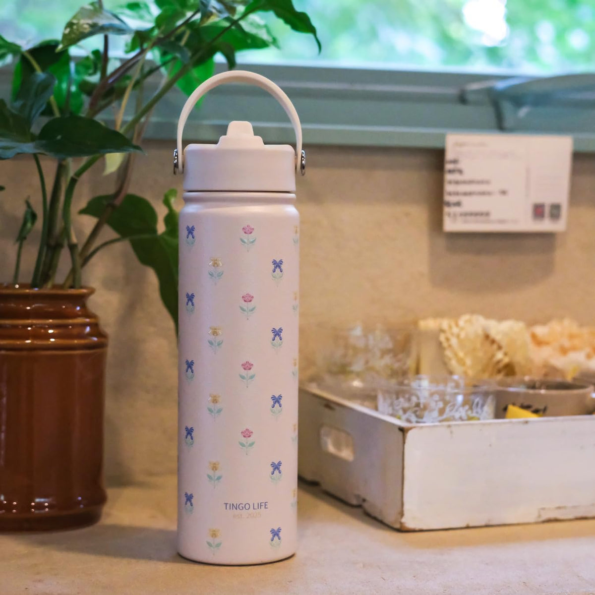 25oz Insulated Stainless Steel Aesthetic Cute Water Bottle - 2 Lids Included (Straw + Sport Handle), Leakproof BPA-Free, Dreamy Cream Cute Floral Design, Perfect Gym/Yoga/Office Companion
