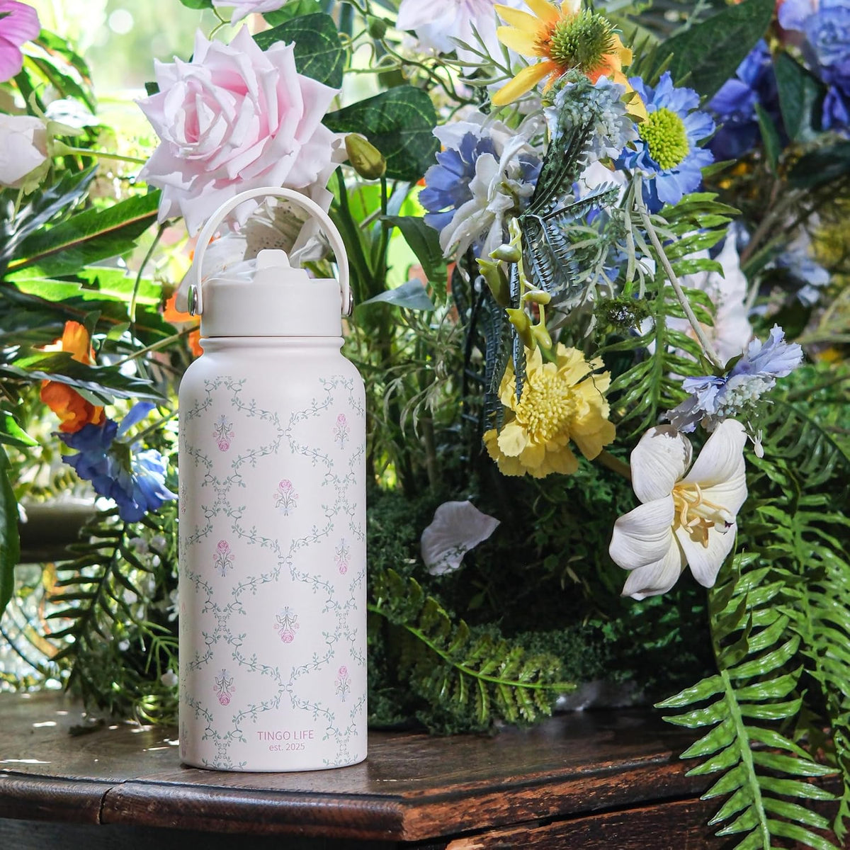 25oz Insulated Stainless Steel Aesthetic Cute Water Bottle - 2 Lids Included (Straw + Sport Handle), Leakproof BPA-Free, Dreamy Cream Cute Floral Design, Perfect Gym/Yoga/Office Companion