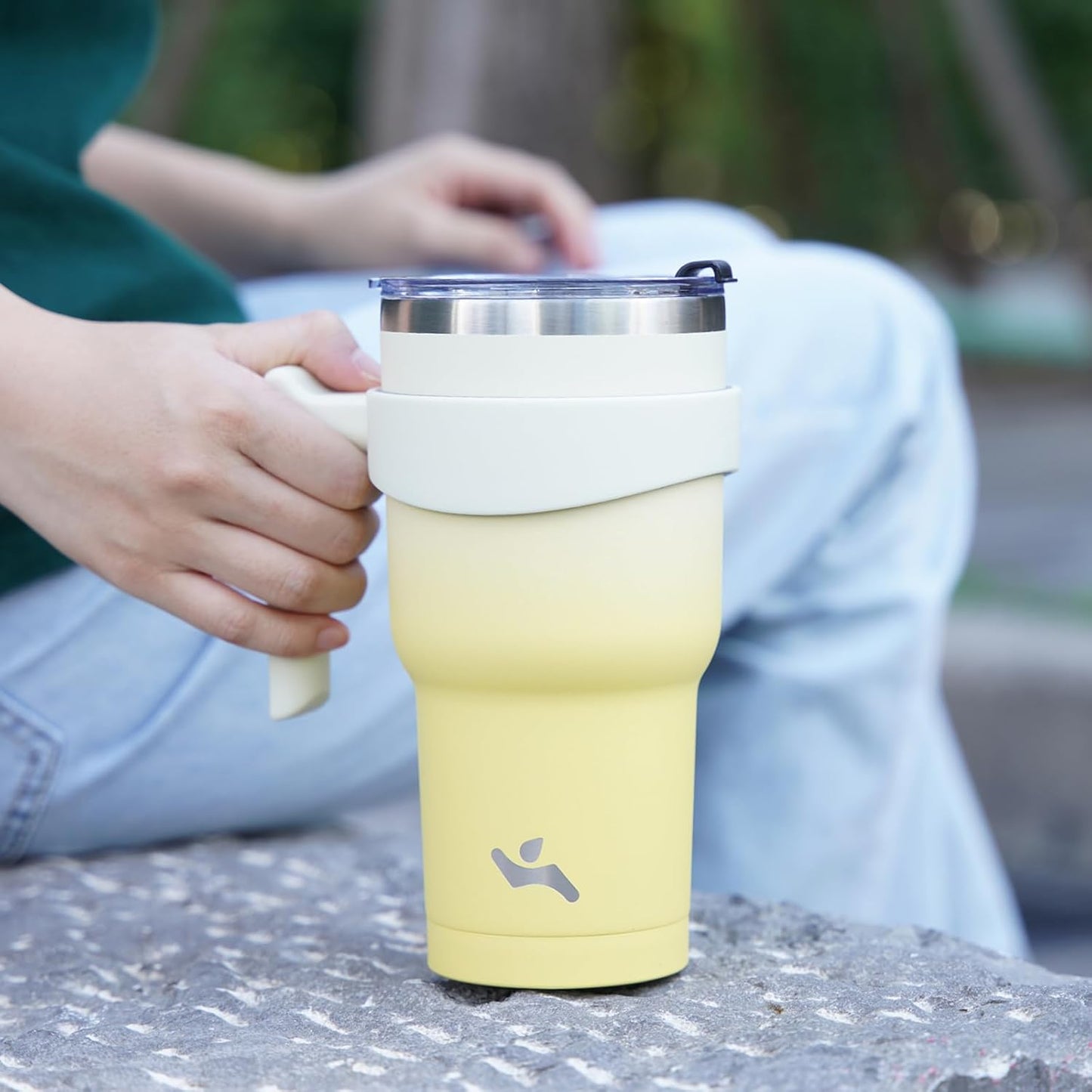 Konokyo 20 oz Tumbler with Handle and 2 Straw 2 Lid, Insulated Water Bottle Stainless Steel Vacuum Cup Reusable Travel Mug,Black