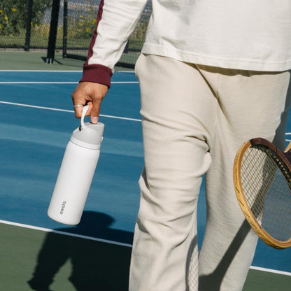 Owala FreeSip Insulated Stainless Steel Water Bottle with Straw, BPA-Free Sports Water Bottle, Great for Travel, 32 Oz, Denim