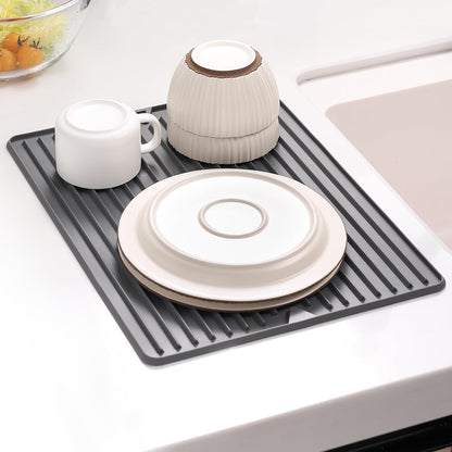 Dish Drying Mat, Mini Silicone Drying Mat for Kitchen Counter, Heat Resistant Silicone Mat for Countertop Protector, Super Thick Non-Slip Dish Drying Pad for Coffee Cup/Bottle/Glassware