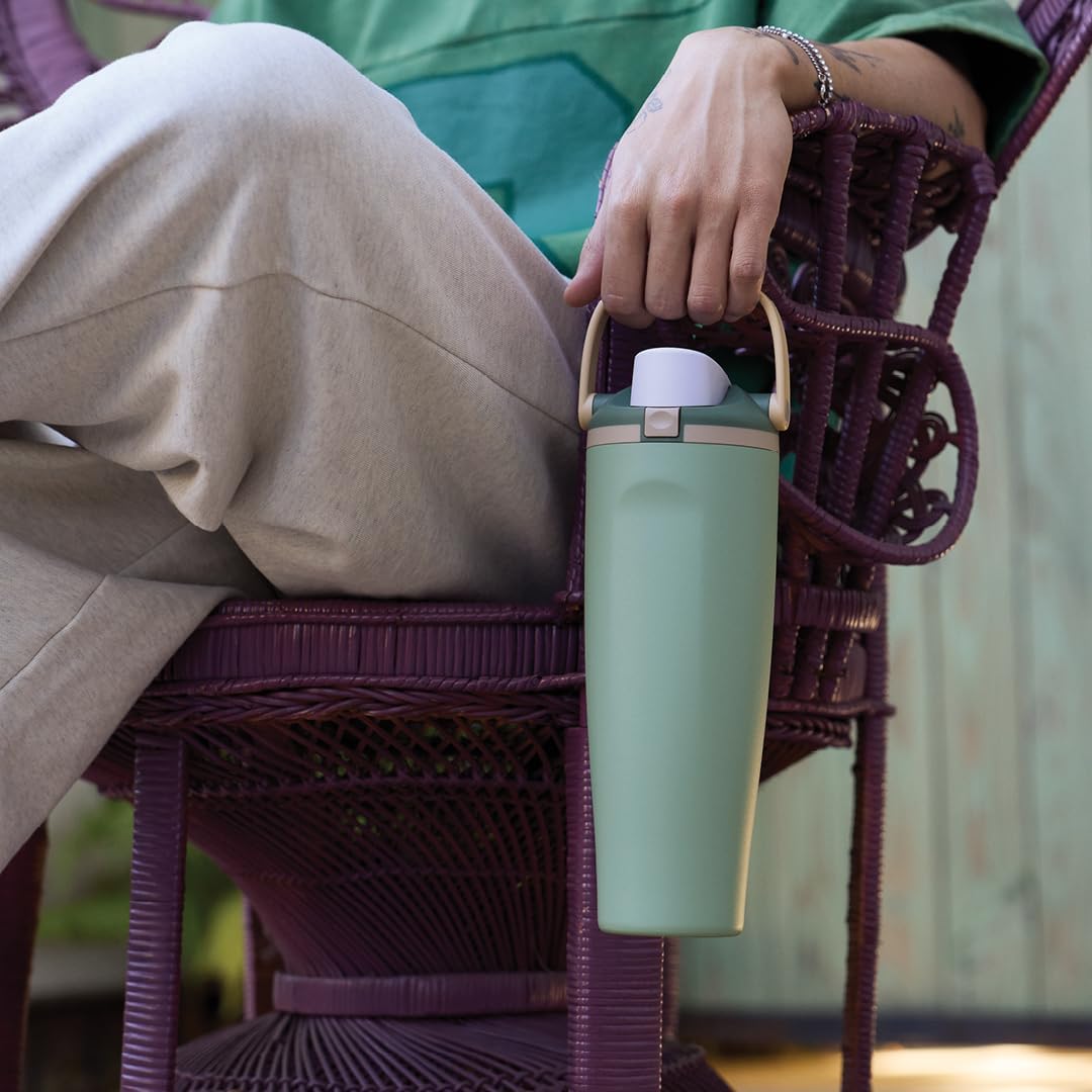 Owala FreeSip Sway Insulated Stainless Steel Water Bottle with Two-Way Spout, Built-In Straw and Bucket Handle, Made for Travel, School, and Sports, 30oz, BPA Free, Leak Proof, Daybreak