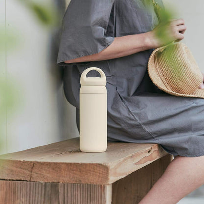 KINTO 21091 Day-off Tumbler, 16.9 fl oz (500 ml), White, Double Wall Vacuum Construction, Hot and Cold Insulation, Water Bottle