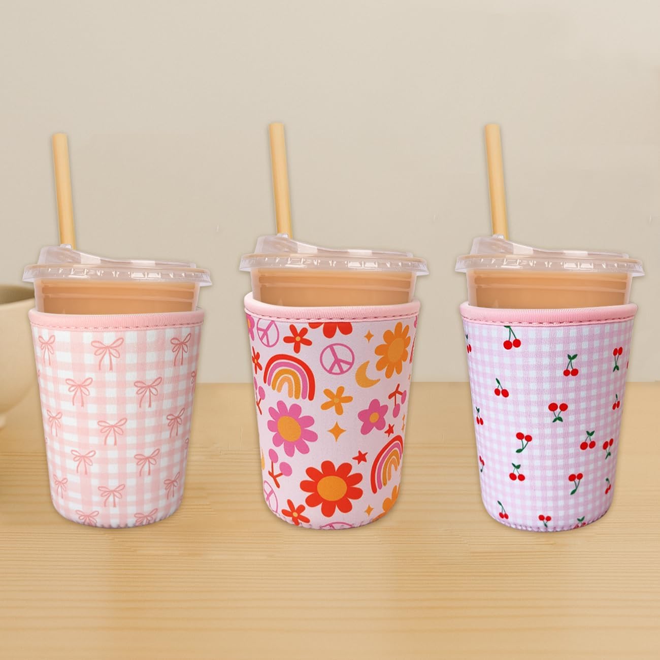 Reusable Insulated Neoprene Iced Coffee Cup Sleeve, Durable Drink Sleeve for Cold Beverages, Beverage Holder for Iced Coffee, Floral Checkers