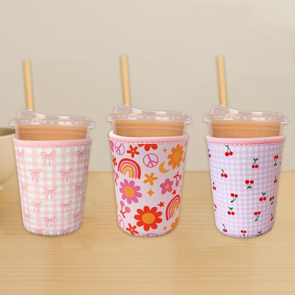 Reusable Insulated Neoprene Iced Coffee Cup Sleeve, Durable Drink Sleeve for Cold Beverages, Beverage Holder for Iced Coffee, Floral Checkers
