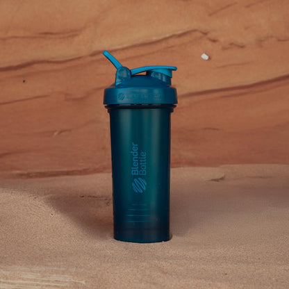 BlenderBottle Classic V2 Shaker Bottle Perfect for Protein Shakes and Pre Workout, 20-Ounce, Clear/Black