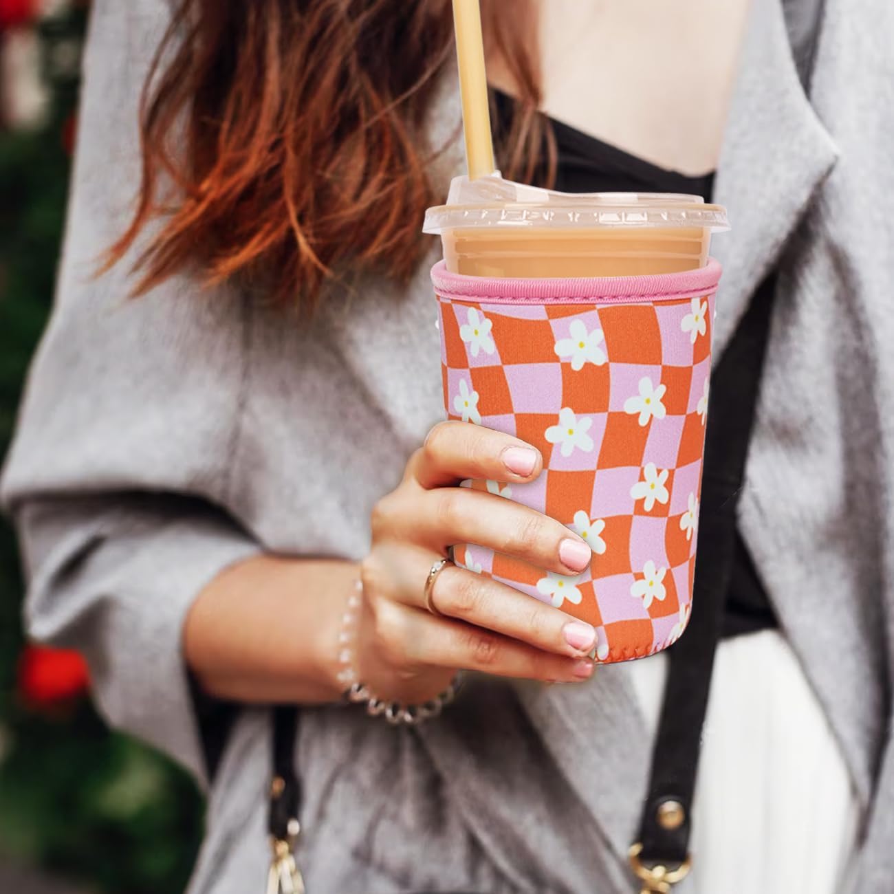 Reusable Insulated Neoprene Iced Coffee Cup Sleeve, Durable Drink Sleeve for Cold Beverages, Beverage Holder for Iced Coffee, Floral Checkers