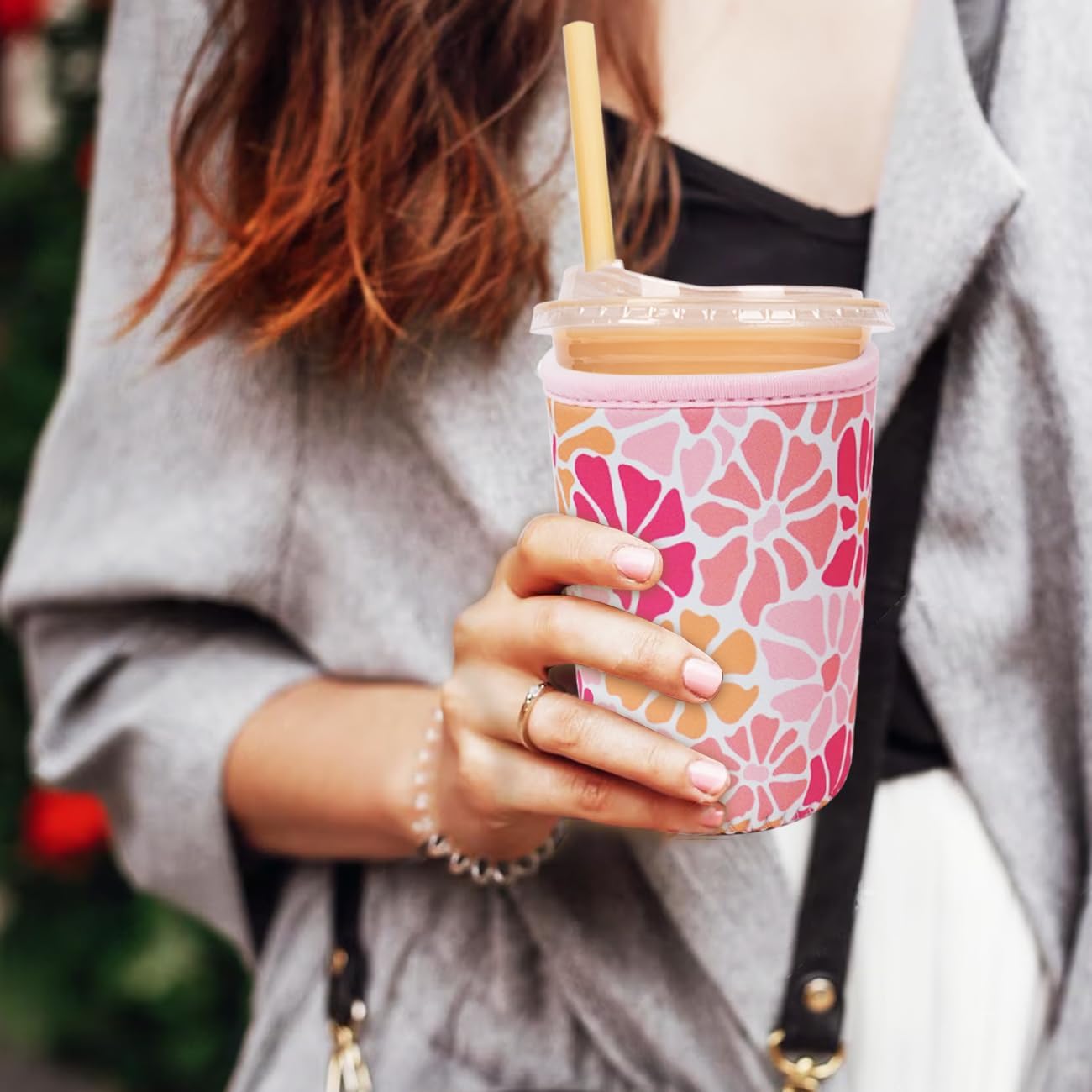 Reusable Insulated Neoprene Iced Coffee Cup Sleeve, Durable Drink Sleeve for Cold Beverages, Beverage Holder for Iced Coffee, Floral Checkers