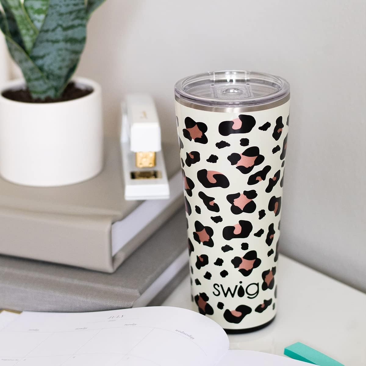 Swig Life 32oz Insulated Tumbler, Travel Coffee Tumbler with Lid, Cup Holder Friendly Travel Coffee Mug, Stainless Steel with Lid (Hayride)