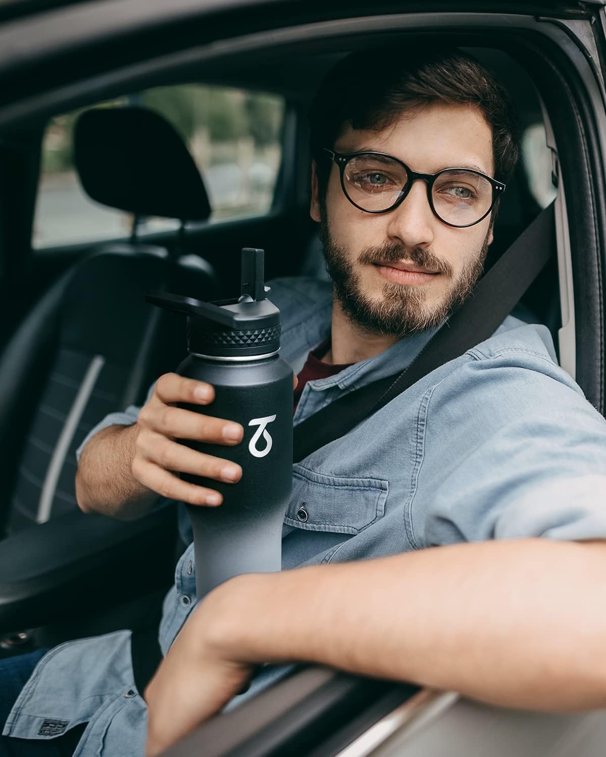 Trebo 40 oz Water Bottle Insulated Fit Car Cup Holder with Handle, Stainless Steel Water Bottles Tumbler with Spout Straw Lids, Double Wall Travel Reusable Flask, Leakproof Mug,Keep Cold &Hot,Black