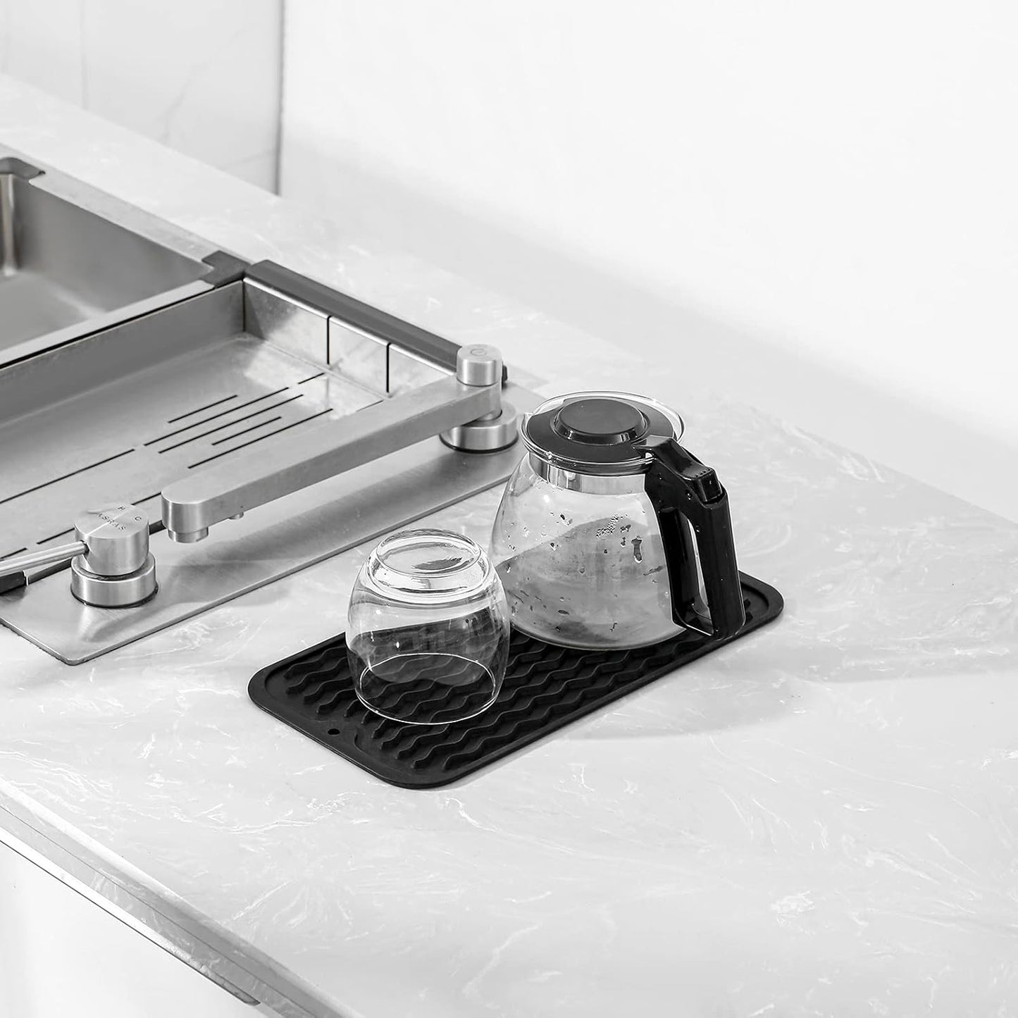 MicoYang Silicone Dish Drying Mat for Multiple Usage,Easy clean,Eco-friendly,Heat-resistant Silicone Mat for Kitchen Counter,Sink,Bar,Bottle,or Cup Green M 17 inches x 6 inches