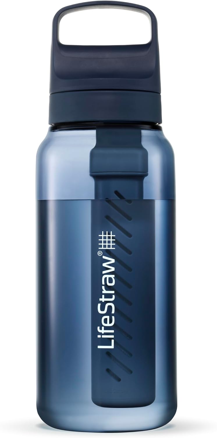 LifeStraw Go Series – BPA-Free Water Filter Bottle for Travel and Everyday use removes Bacteria, parasites and microplastics, Improves Taste, 22oz; Clear