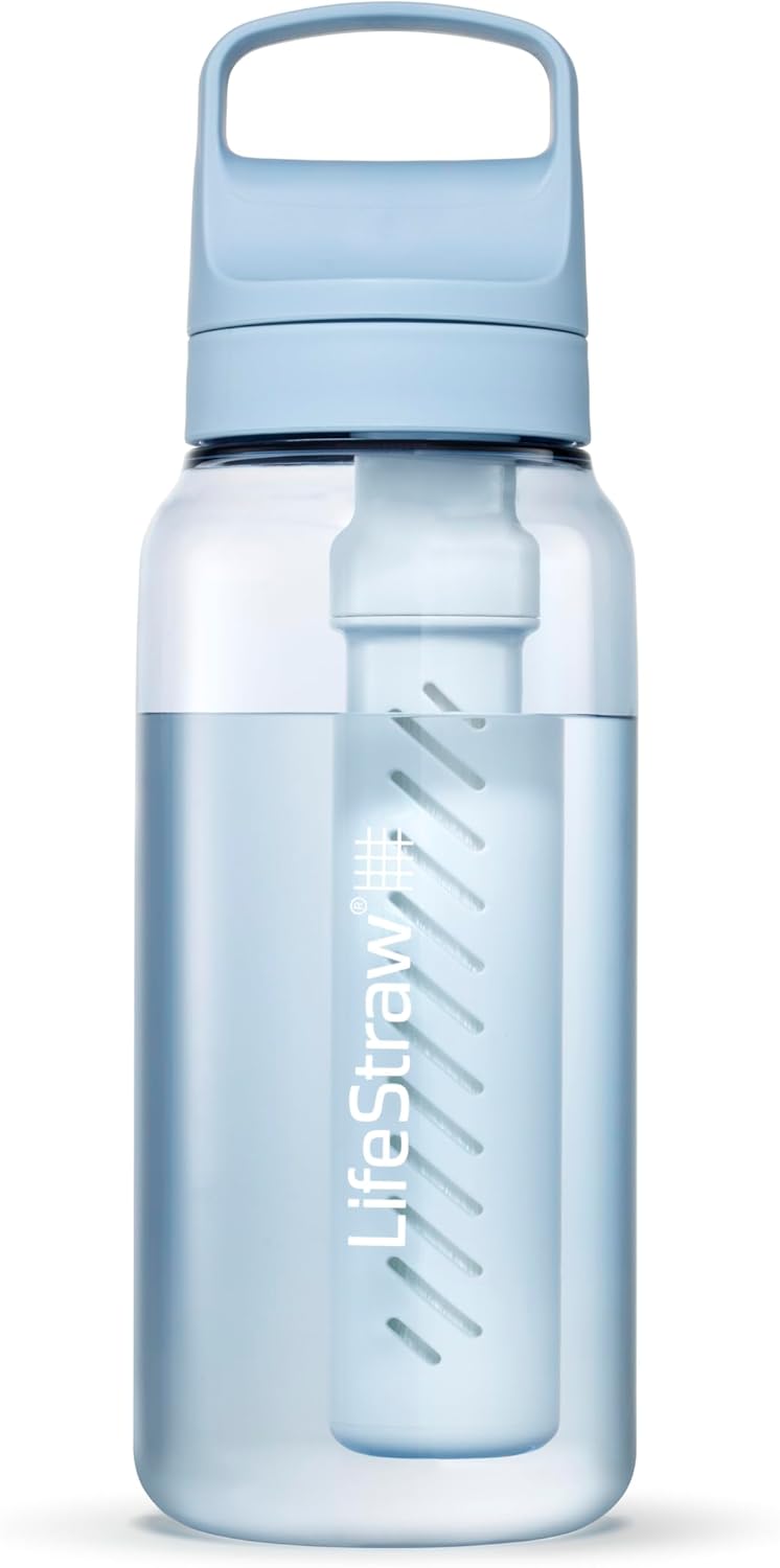 LifeStraw Go Series – BPA-Free Water Filter Bottle for Travel and Everyday use removes Bacteria, parasites and microplastics, Improves Taste, 22oz; Clear