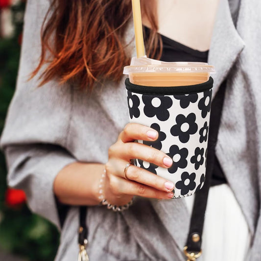 Reusable Insulated Neoprene Iced Coffee Cup Sleeve, Durable Drink Sleeve for Cold Beverages, Beverage Holder for Iced Coffee, Floral Checkers