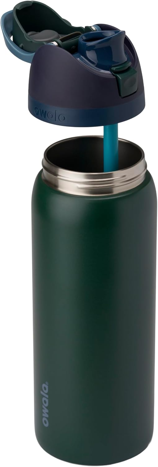 Owala FreeSip Insulated Stainless Steel Water Bottle with Straw, BPA-Free Sports Water Bottle, Great for Travel, 32 Oz, Denim