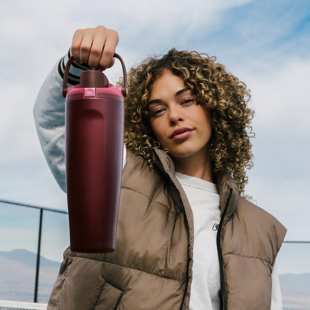 Owala FreeSip Sway Insulated Stainless Steel Water Bottle with Two-Way Spout, Built-In Straw and Bucket Handle, Made for Travel, School, and Sports, 30oz, BPA Free, Leak Proof, Daybreak