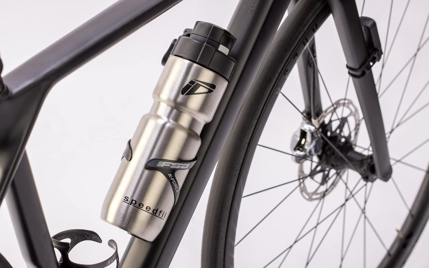 Speedfil Speedflask 21oz. Vacuum Insulated Stainless Steel Cycling Sports Water Bottle with NEW Bounce Back Lid 2.0 (Silver)