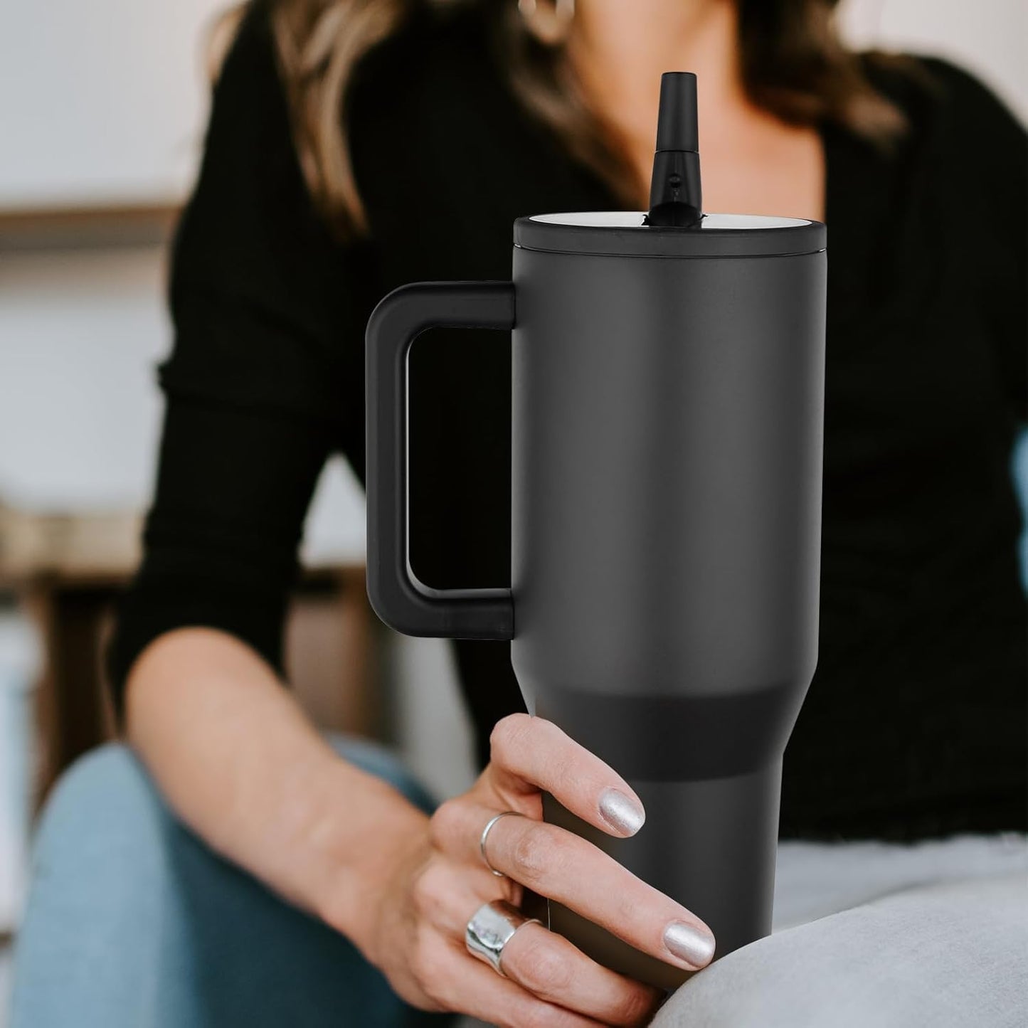 40 oz Tumbler with Handle Flip Straw,100% Leak Proof Water Bottle Coffee Tumbler Insulated Cup,Stainless Steel & Rubber Base,Travel Mug,BPA Free,Gifts,Nean Megenta,40 oz