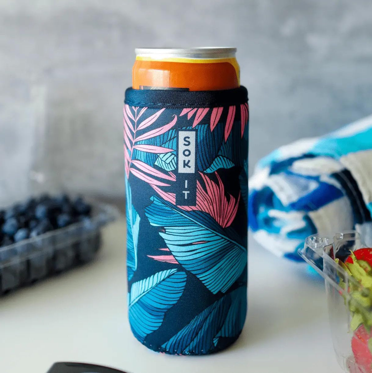 CanSok Sleeve for Beer & Soda Insulated Neoprene Cover (Ocean Oasis, 12oz Can Sleeve) - Colors E