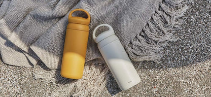 KINTO 21091 Day-off Tumbler, 16.9 fl oz (500 ml), White, Double Wall Vacuum Construction, Hot and Cold Insulation, Water Bottle