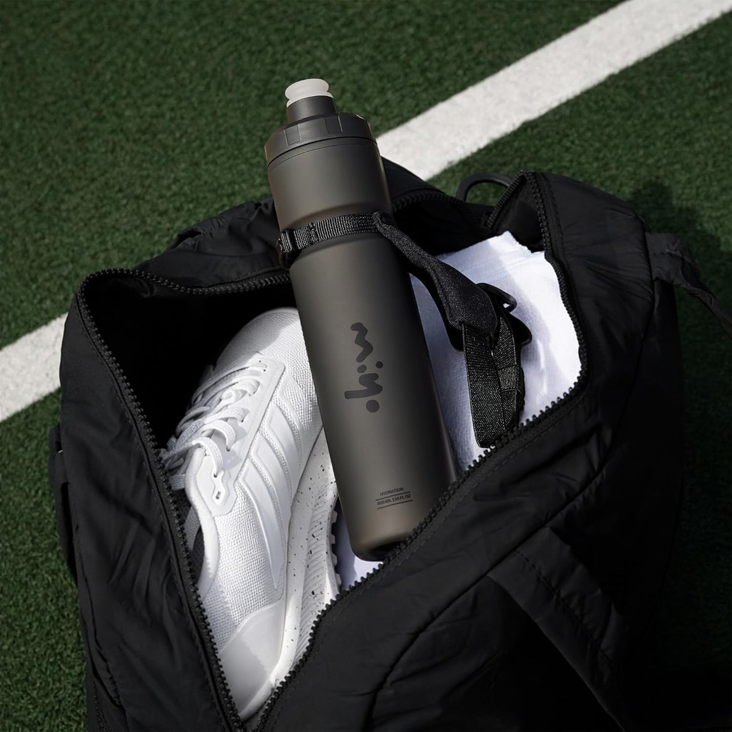 MIYO Insulated Handheld Running Water Bottle 400ml Lightweight Squeeze Bottle with Adjustable Hand Strap, Leakproof Nozzle, BPA-Free for Running, Hiking, Racing & Training (Charcoal)