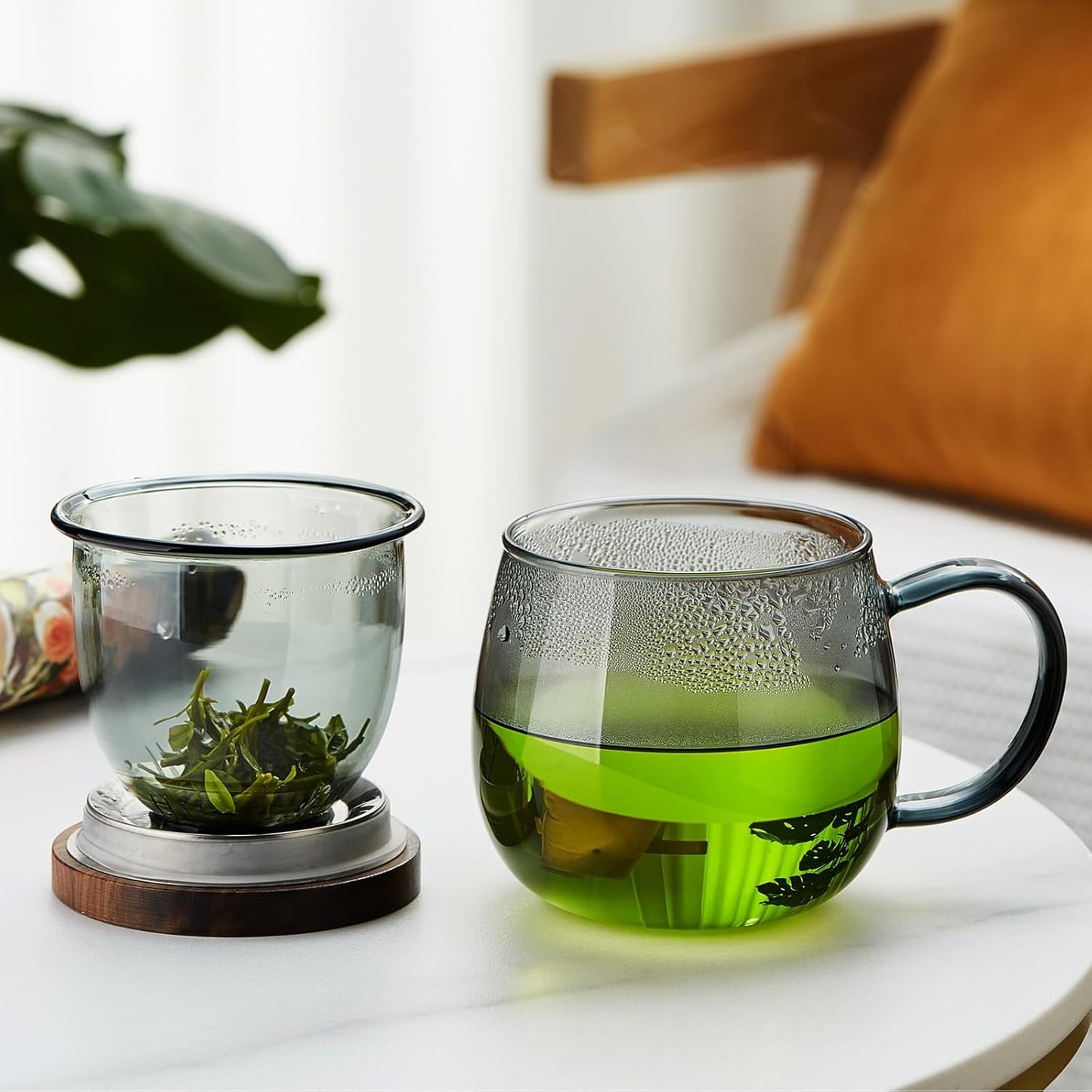 DOPUDO Glass Tea Cup with Infuser and Lid, 17.6oz/520ml Large Borosilicate Teacup,Tea Glass, Clear Mug for Loose Leaf Tea, Blooming Tea, Microwave & Dishwasher Safe - Tea Maker Gift for Birthday.