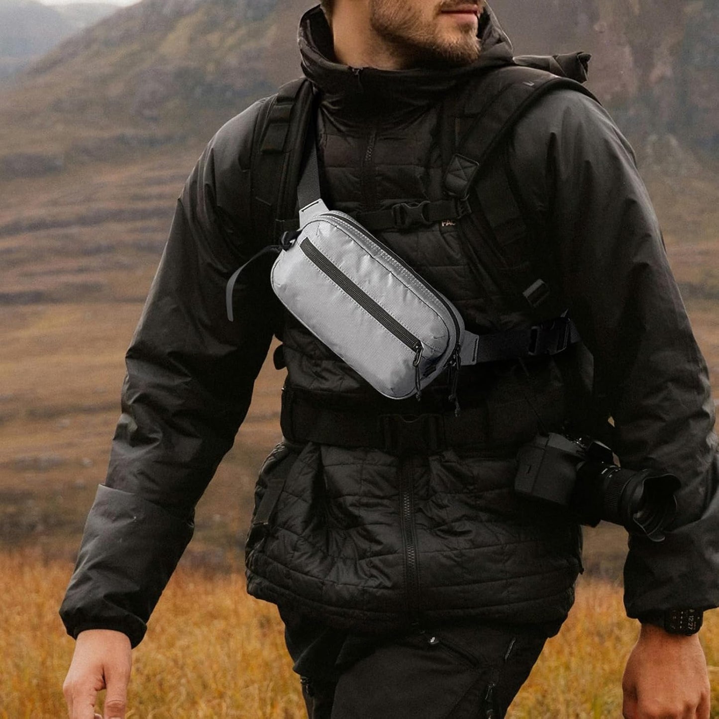 tomtoc 3.5L Sling Bag with RFID Blocking, Crossbody Bag Chest Shoulder Pack for Men and Women, Water-resistant Lightweight Casual Waist Fanny Pack for Travel/Daily Use
