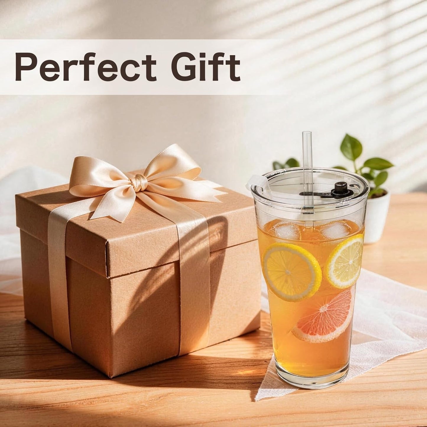 Clear Iced Coffee Cups with Lids - 4 Pack, 20oz Reusable Glass Cups with Lids and Straws, Drinking Tumblers for Cocktail Beer, Juice, Smoothie, Coffee Bar, Housewarming Gifts - Dishwasher Safe