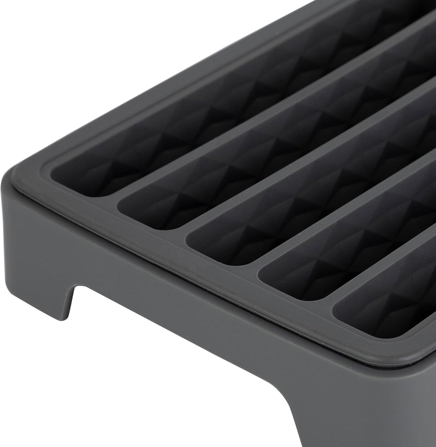 Tovolo Ice Cube Tray for Water Bottles Creates 5 Frozen Stick Tubes for Plastic & Reuseable Bottles, BPA Free Silicone Easy Release Water Bottle Ice Tray with Lid, Stackable Spill Proof Design