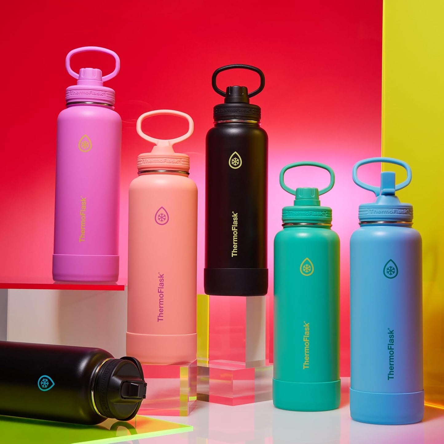 ThermoFlask Insulated Water Bottle with Spout Lid (24 oz, Lemonade Stand) - Leakproof, Stainless Steel Water Bottle for Cold & Hot Drinks, Travel & Daily Hydration
