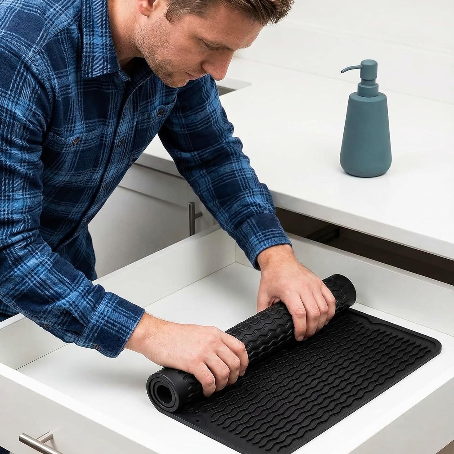MicoYang Silicone Dish Drying Mat for Multiple Usage,Easy clean,Eco-friendly,Heat-resistant Silicone Mat for Kitchen Counter,Sink,Bar,Bottle,or Cup Green M 17 inches x 6 inches