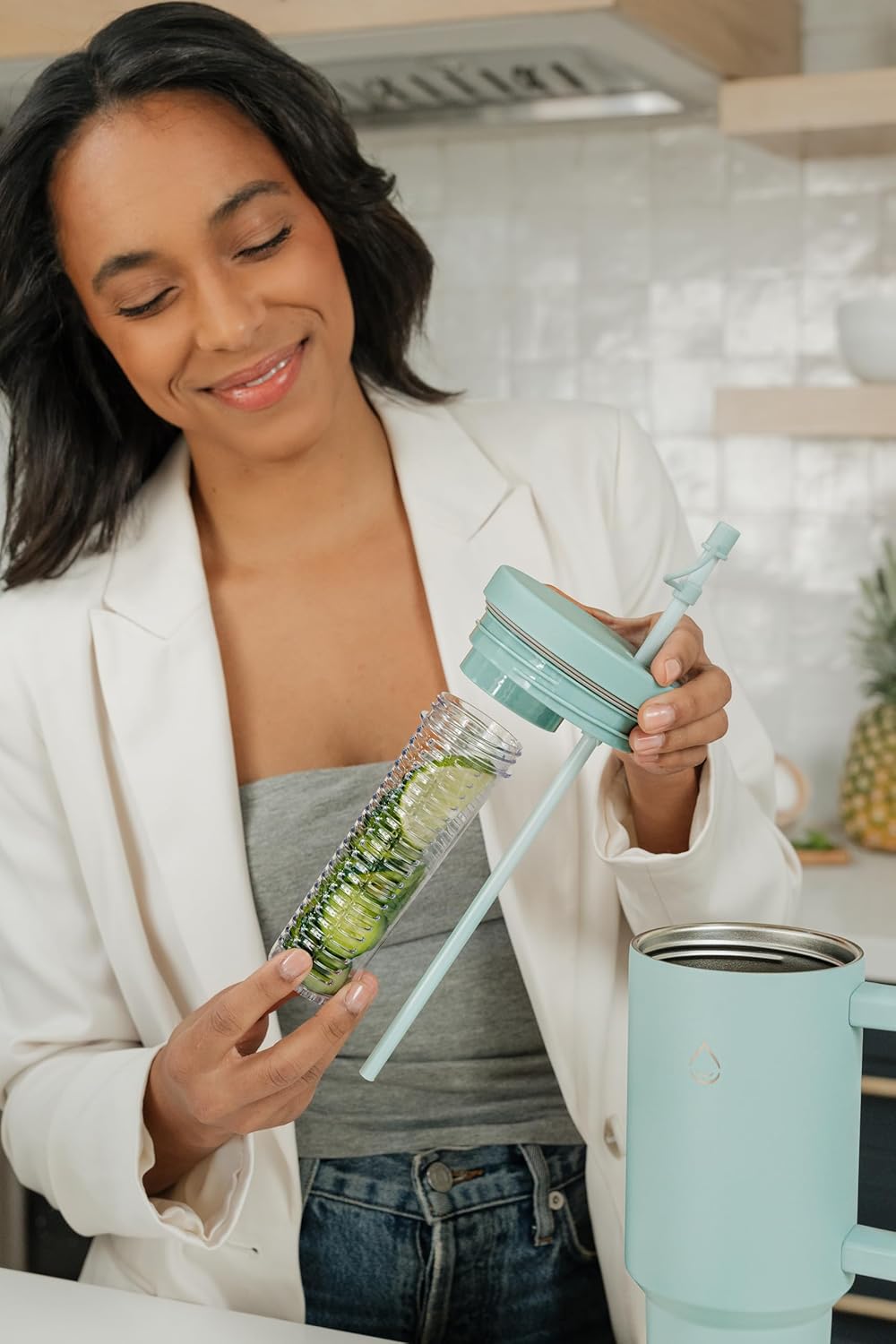 Infusion Pro 40 oz Tumbler with Handle, Fruit Infuser & Straw Lid : 50 Recipe Fruit Infusion eBook : Bottom Boot : Fits Cupholder : Stainless Steel Insulated Travel Mug : Essence (BLUE SURF)