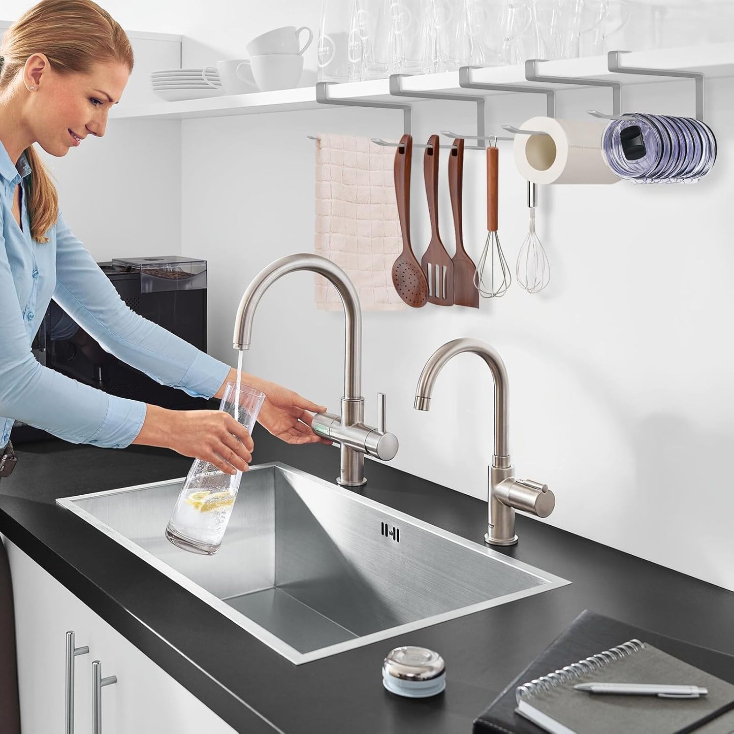 Tumbler Lid Organizer, Horizontal Tumbler Lid Storage Hook Up to 10 Lids, Space Saving Cup Lid Holders Under Cabinet Tumbler Lid Hook for Kitchen Organizer and Storage,Hanging Paper Towel Rack Hanger