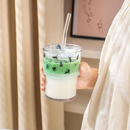 Olvini 13oz Glass Tumbler with Straw and Lid, Reusable Iced Coffee Cup Tumbler, Cute Glass Cups for Water, Matcha, Travel Coffee Mugs (Daisy)