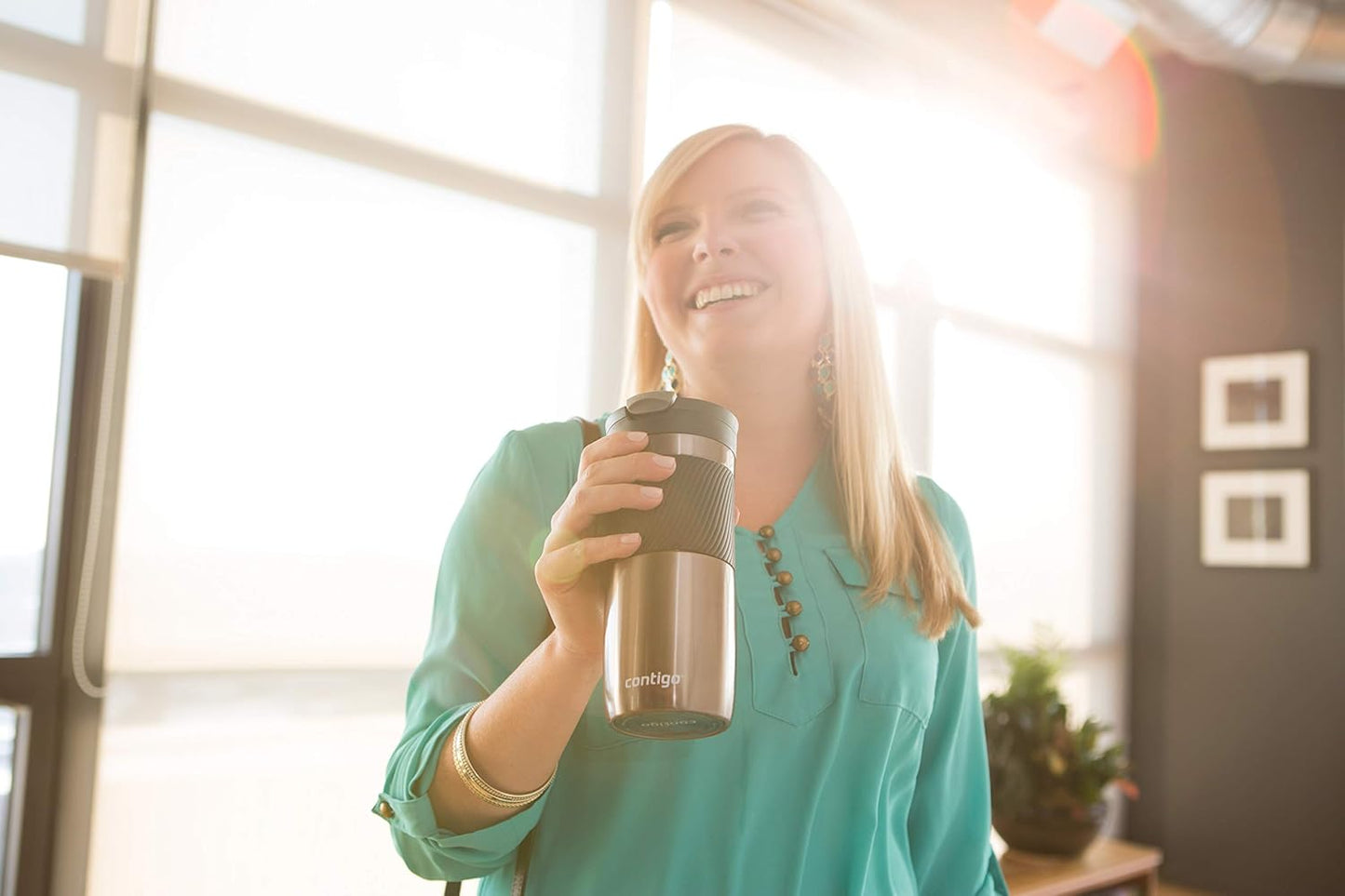Contigo Byron Snapseal Travel Mug, Stainless Steel Thermal mug, vacuum flask, leakproof tumbler, coffee mug with BPA free Easy-Clean Lid, 470 ml, Vivacious
