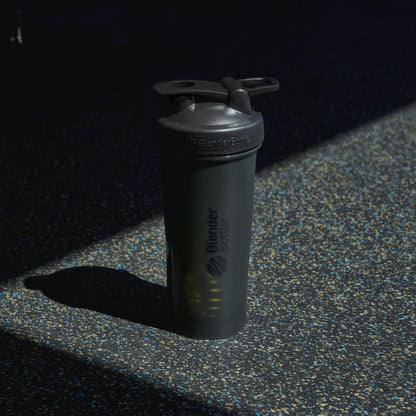 BlenderBottle Classic V2 Shaker Bottle Perfect for Protein Shakes and Pre Workout, 20-Ounce, Clear/Black