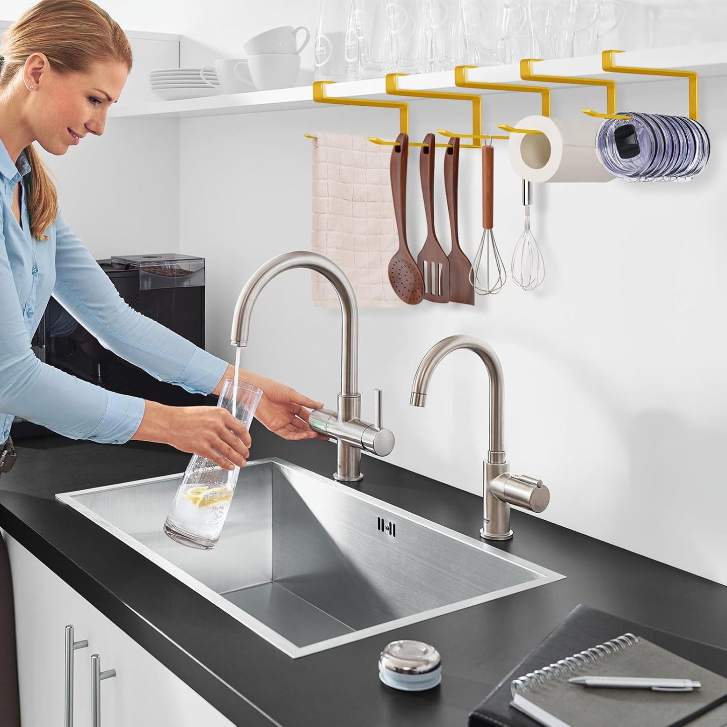 Tumbler Lid Organizer, Horizontal Tumbler Lid Storage Hook Up to 10 Lids, Space Saving Cup Lid Holders Under Cabinet Tumbler Lid Hook for Kitchen Organizer and Storage,Hanging Paper Towel Rack Hanger