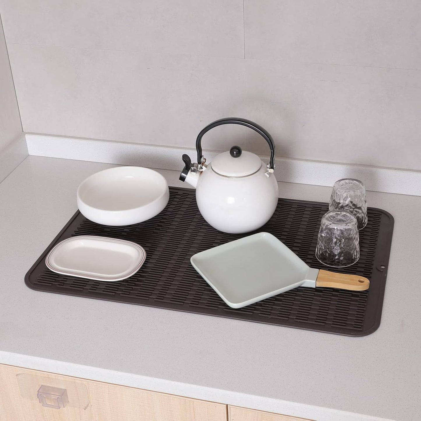 MicoYang Silicone Dish Drying Mat for Multiple Usage,Easy clean,Eco-friendly,Heat-resistant Silicone Mat for Kitchen Counter,Sink,Bar,Bottle,or Cup Green M 17 inches x 6 inches